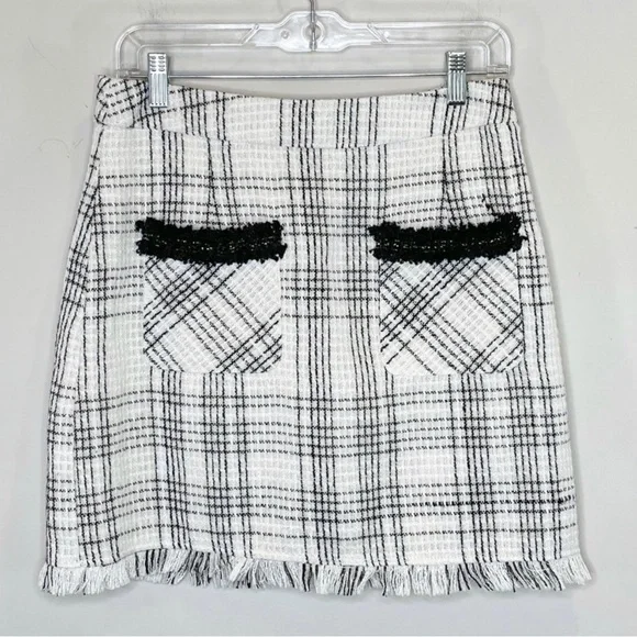 EUC Aqua White & Black Tweed Mini Skirt size M - Picture 4 of 5